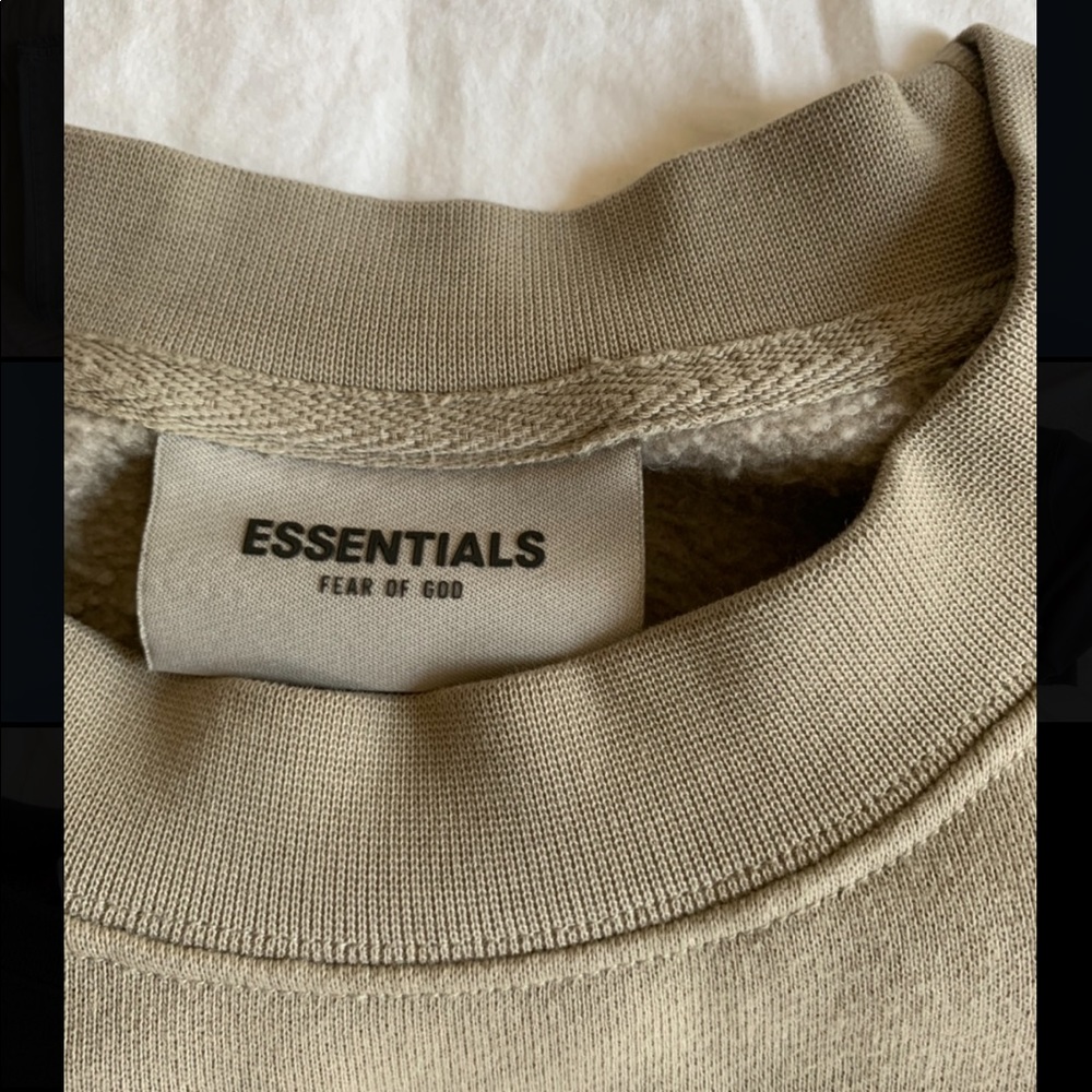 fear of god crewneck - Picture 3 of 4